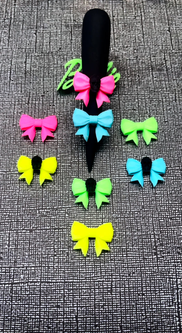 Small bow’s glow too